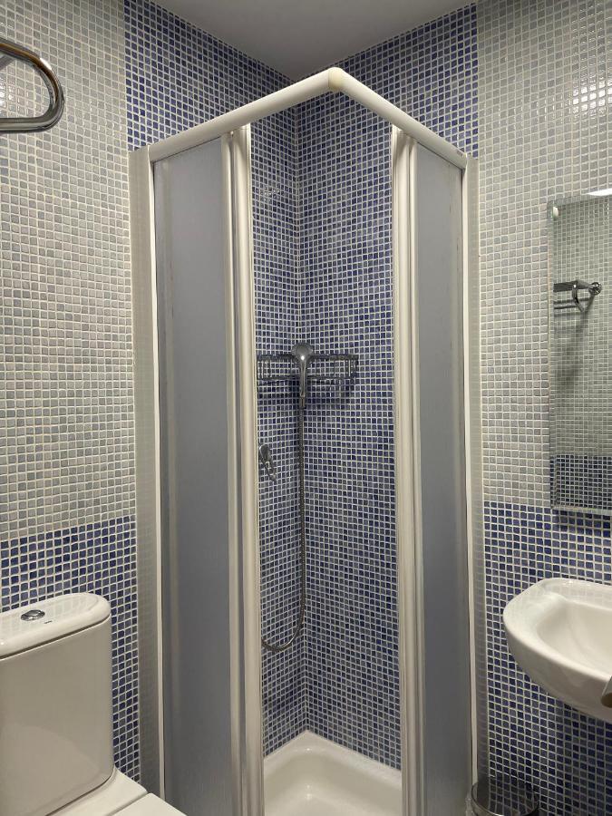 Hostal Santiago 2 Burgo Екстериор снимка