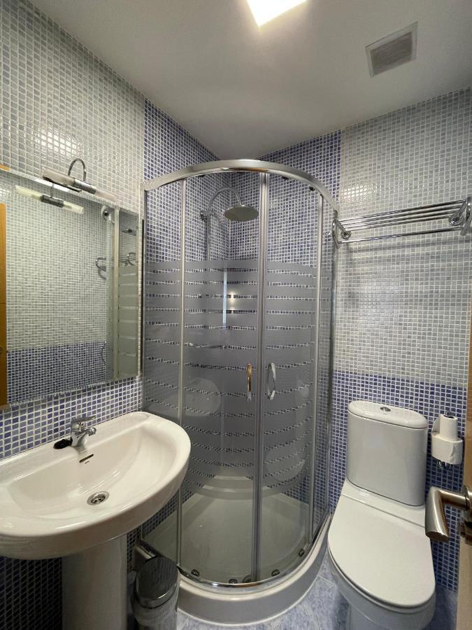 Hostal Santiago 2 Burgo Екстериор снимка