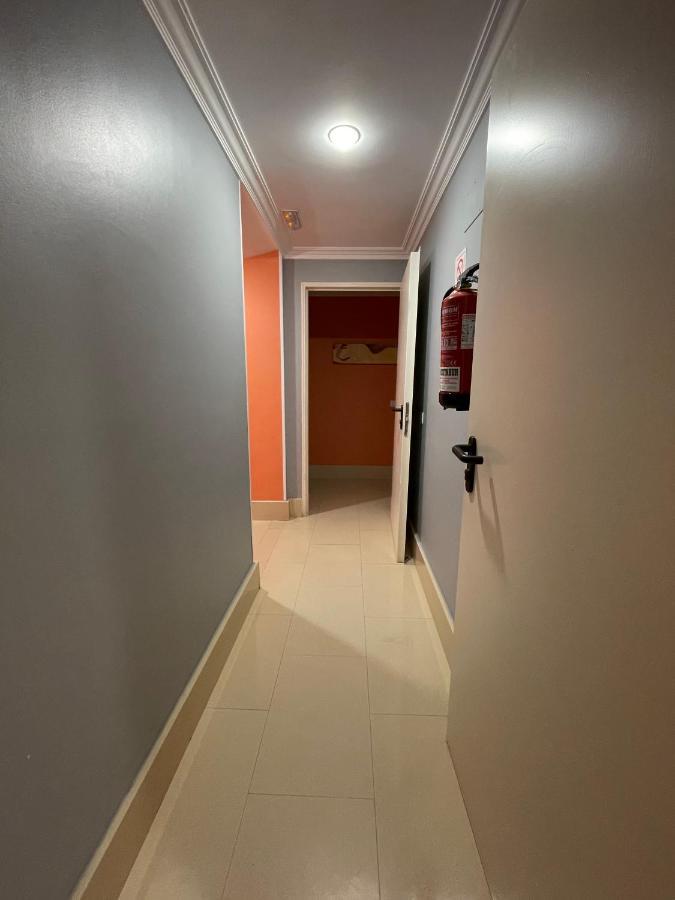 Hostal Santiago 2 Burgo Екстериор снимка