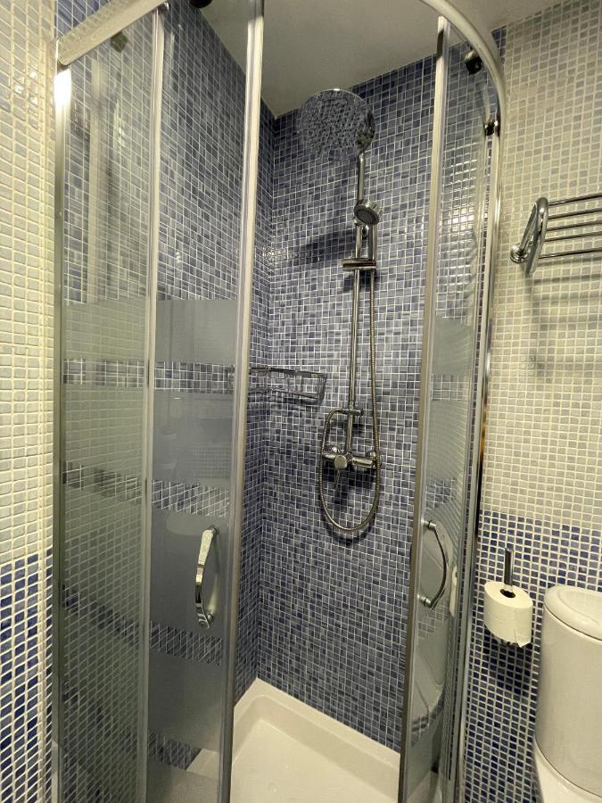 Hostal Santiago 2 Burgo Екстериор снимка